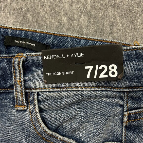 Kendall + Kylie The icon Cuffed Jean Shorts Women's Size 7 / 28 Distressed NWT - Picture 4 of 12